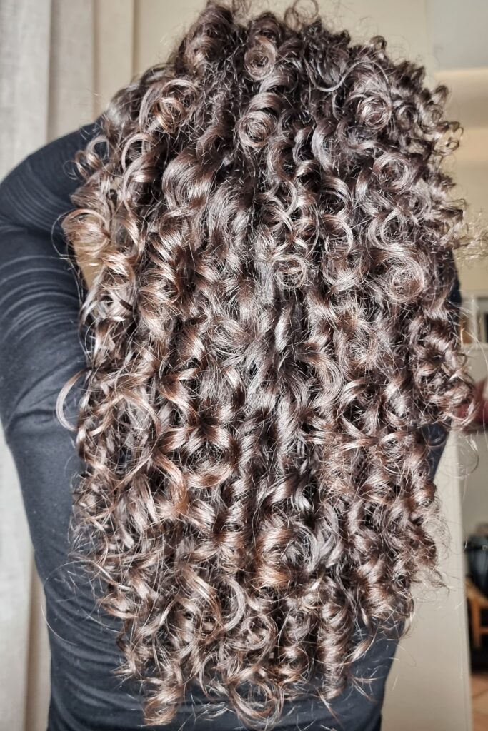 Routine capelli ricci con prodotti Curly Method Cocunat