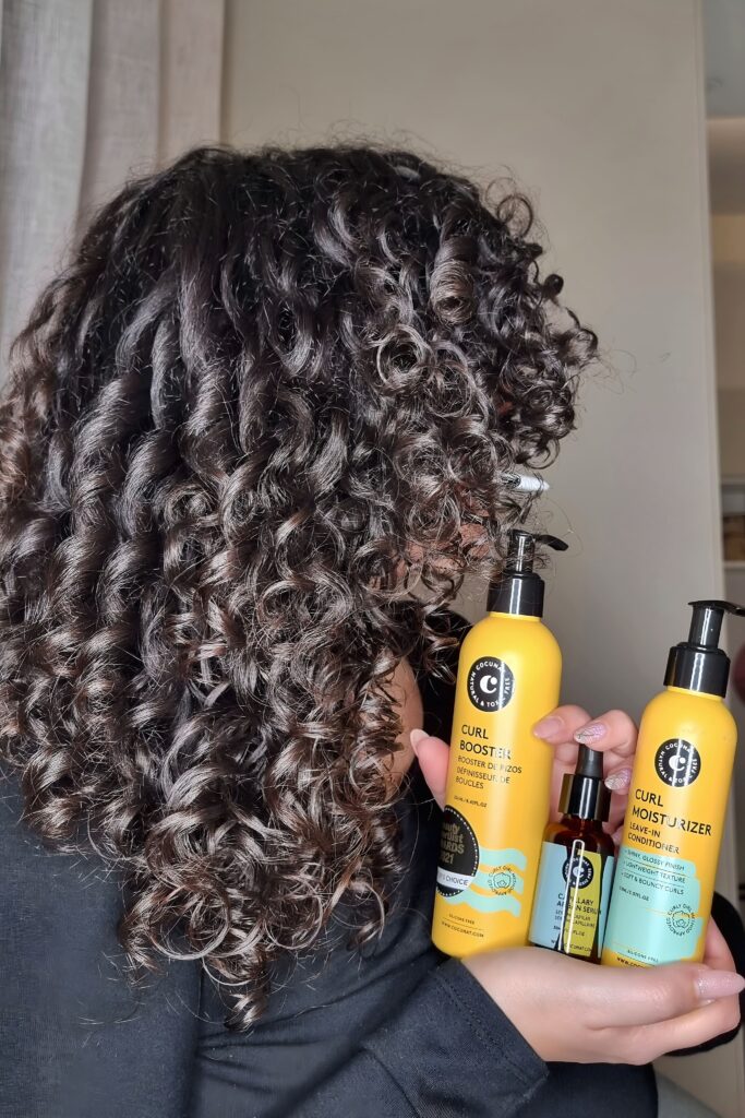 Routine capelli ricci con prodotti Curly Method Cocunat